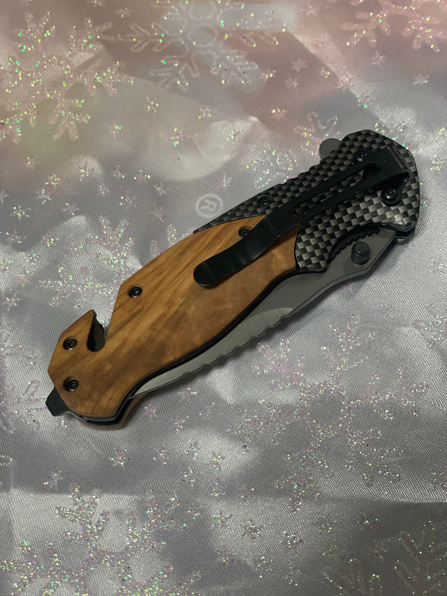 Engraved olive wood pocket knife with name or initials