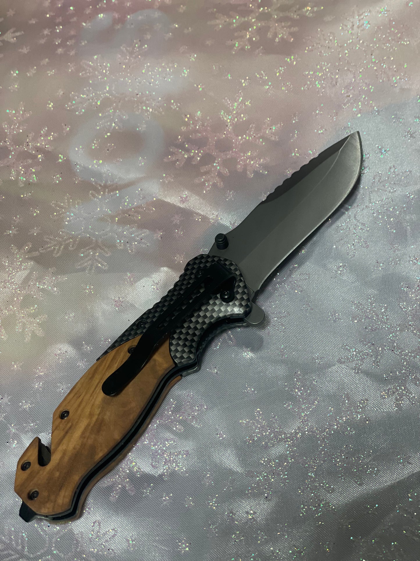 Engraved olive wood pocket knife with name or initials