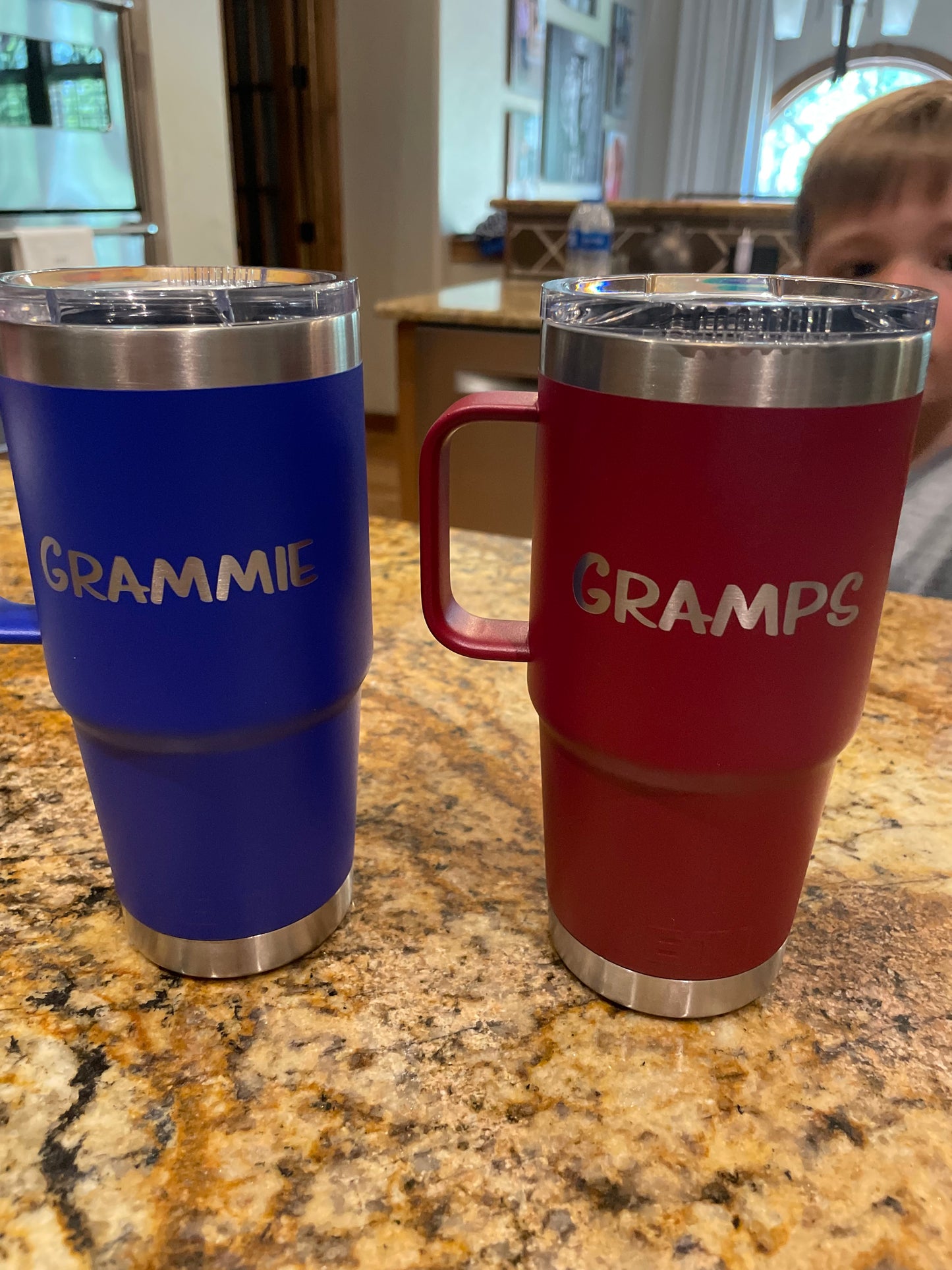 YETI 20 oz Travel Mug