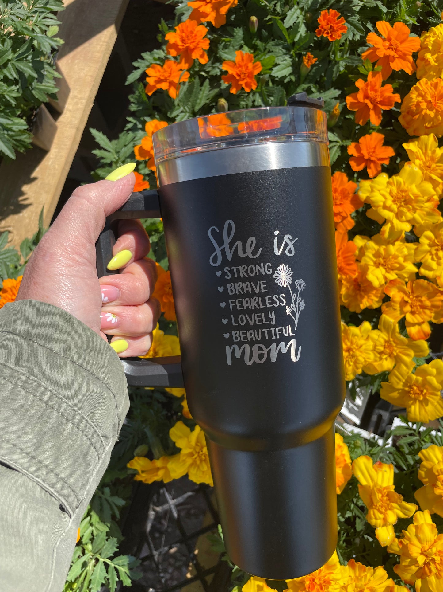 Handle Cup 40 oz with lid (Custom One Side Engrave)